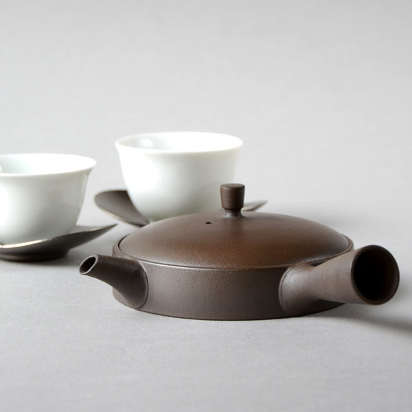 How To Choose And Care For Japanese Kyusu Teapots | Tokyo Store ...