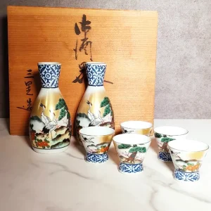 Vintage Kutani ware Crane design SAKE bottle SAKE cup set made in japan